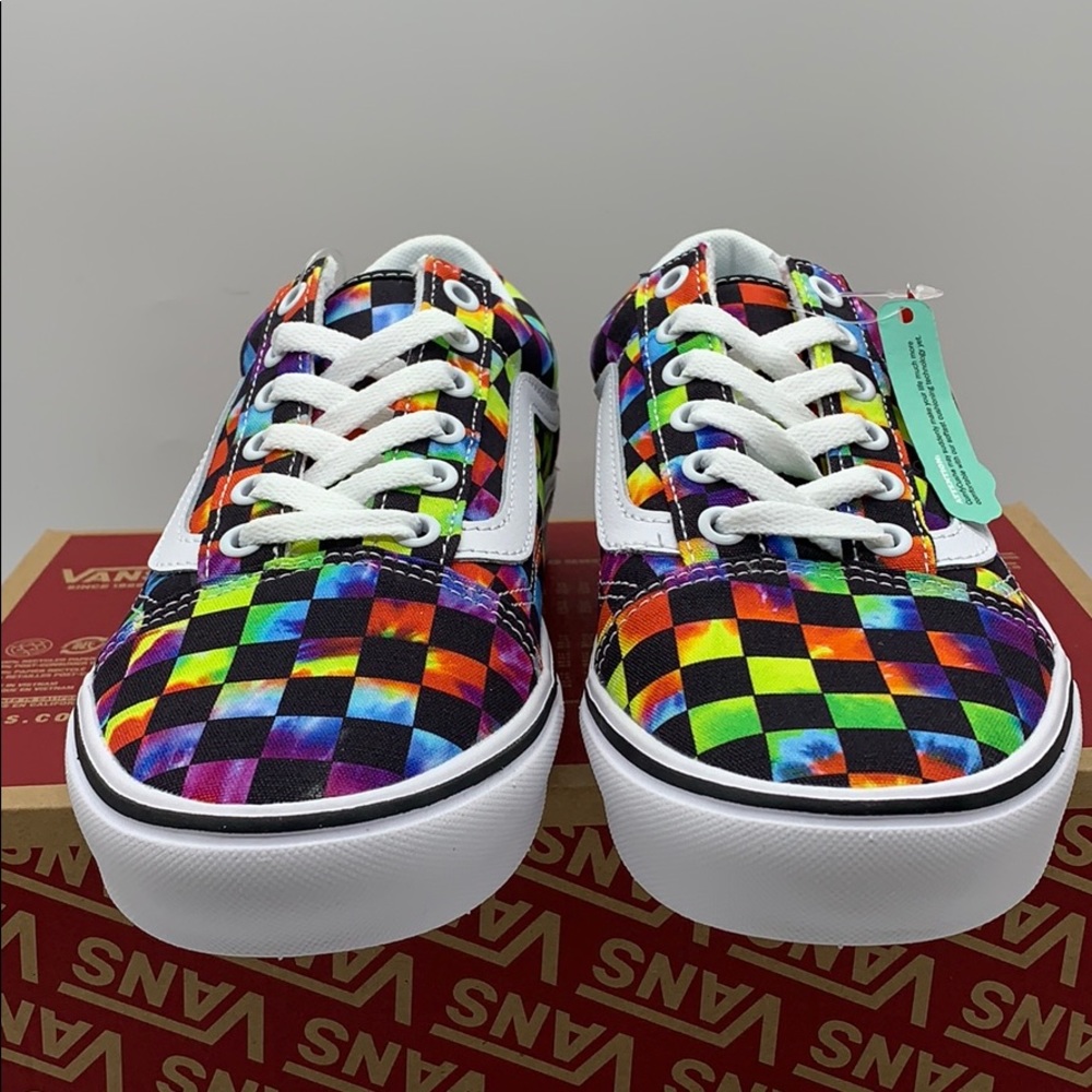 • VANS COMFYCUSH OLD SKOOL TIE-DYE CHANCE WMNS - Picture 8 of 16